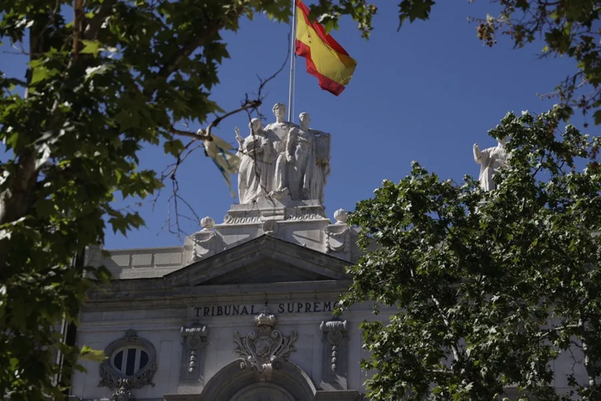 Los nacionalizados bajo la ‘ley de nietos’ podrían votar en las elecciones del 29N: esta es la ley que prevalecería por encima de la decisión del Tribunal Supremo