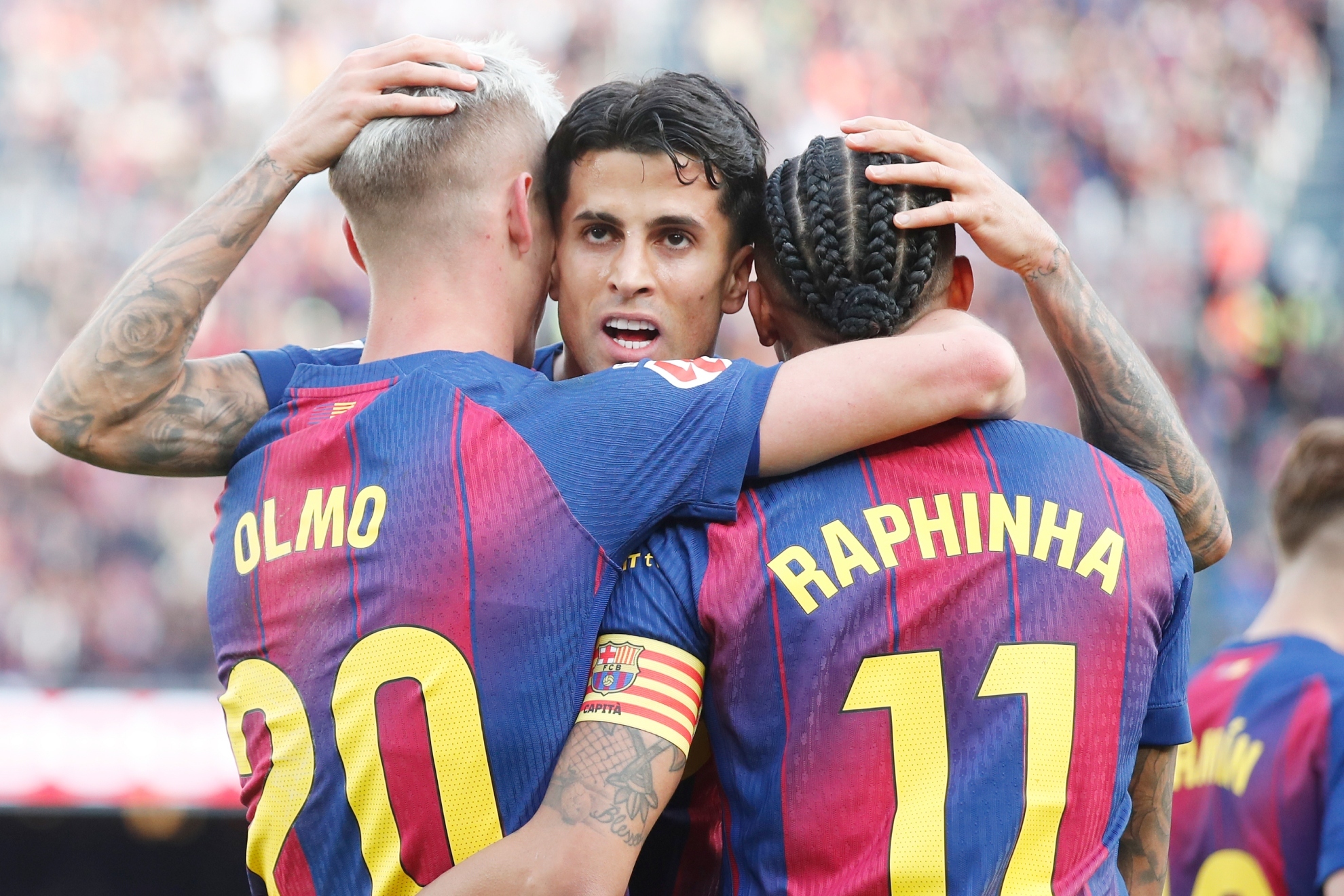 كسر كانسيلو الاستراحة: عاد إلى برشلونة مفعما بالفرح بعد مشاركته مع البرتغال