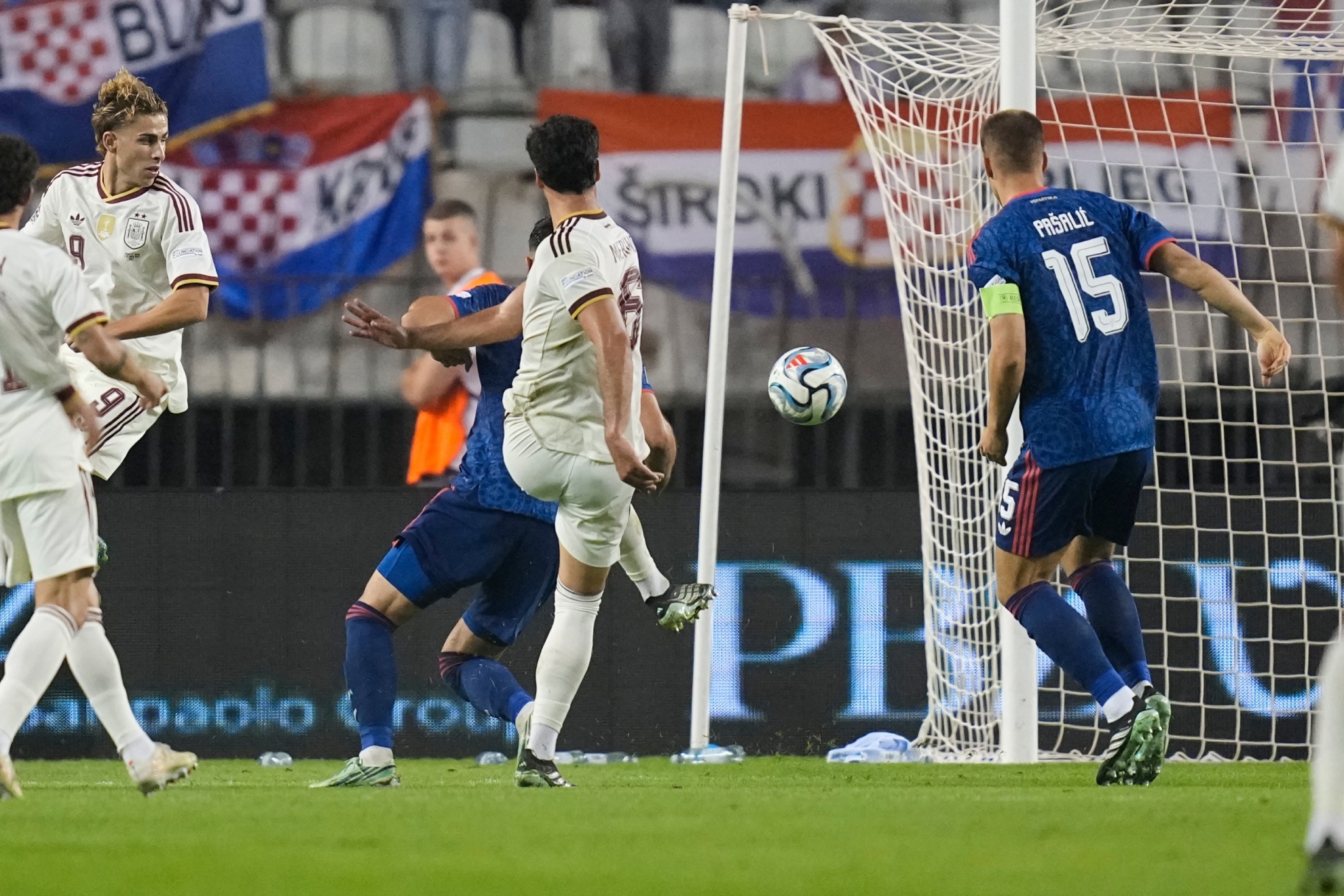 Mikel Merino, el talismán de España