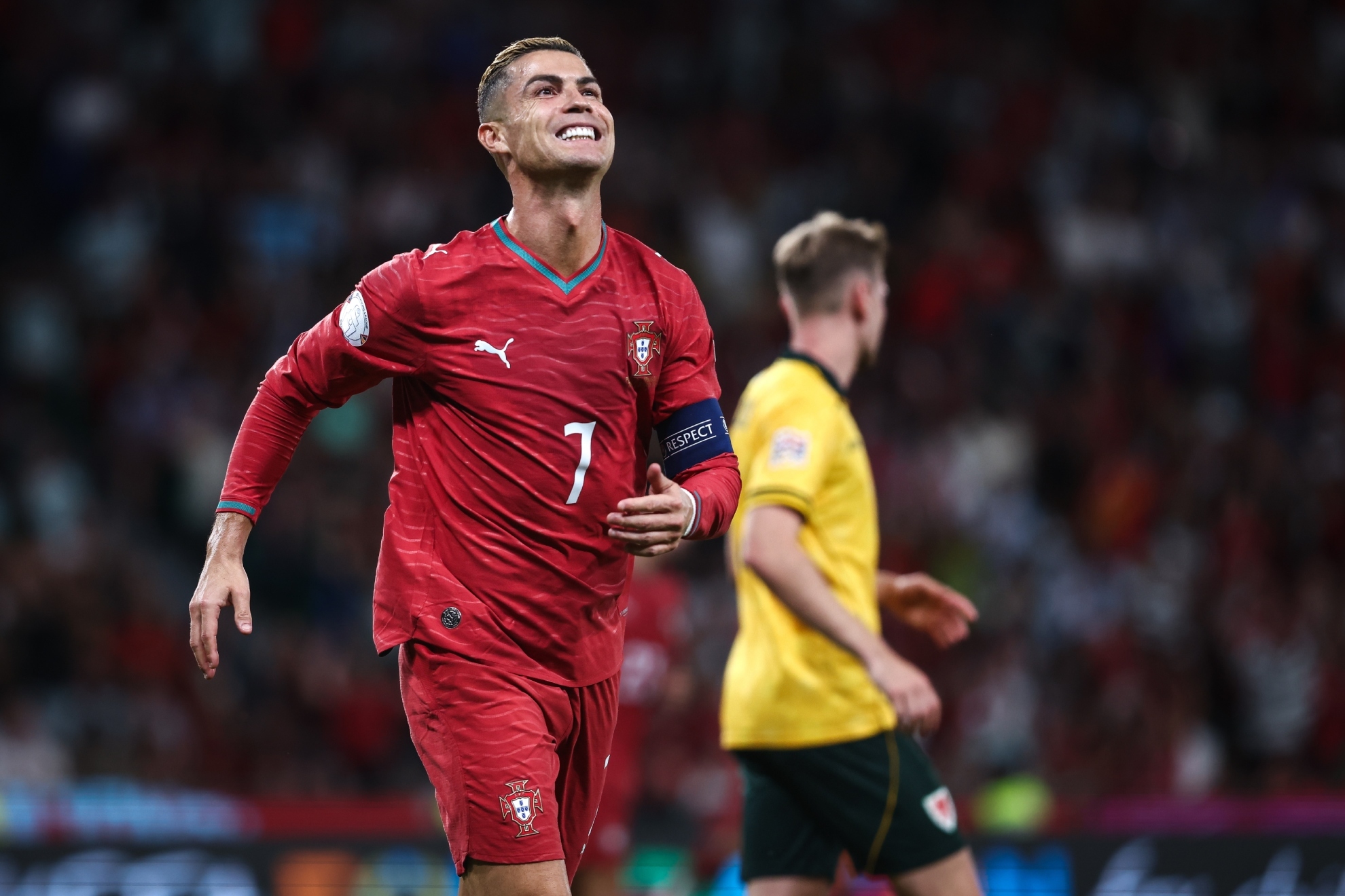"¿Cristiano? Jugué con un rey llamado Eusébio, compartí tiempo con un rey llamado Pelé, Maradona... Nunca he visto nada parecido"