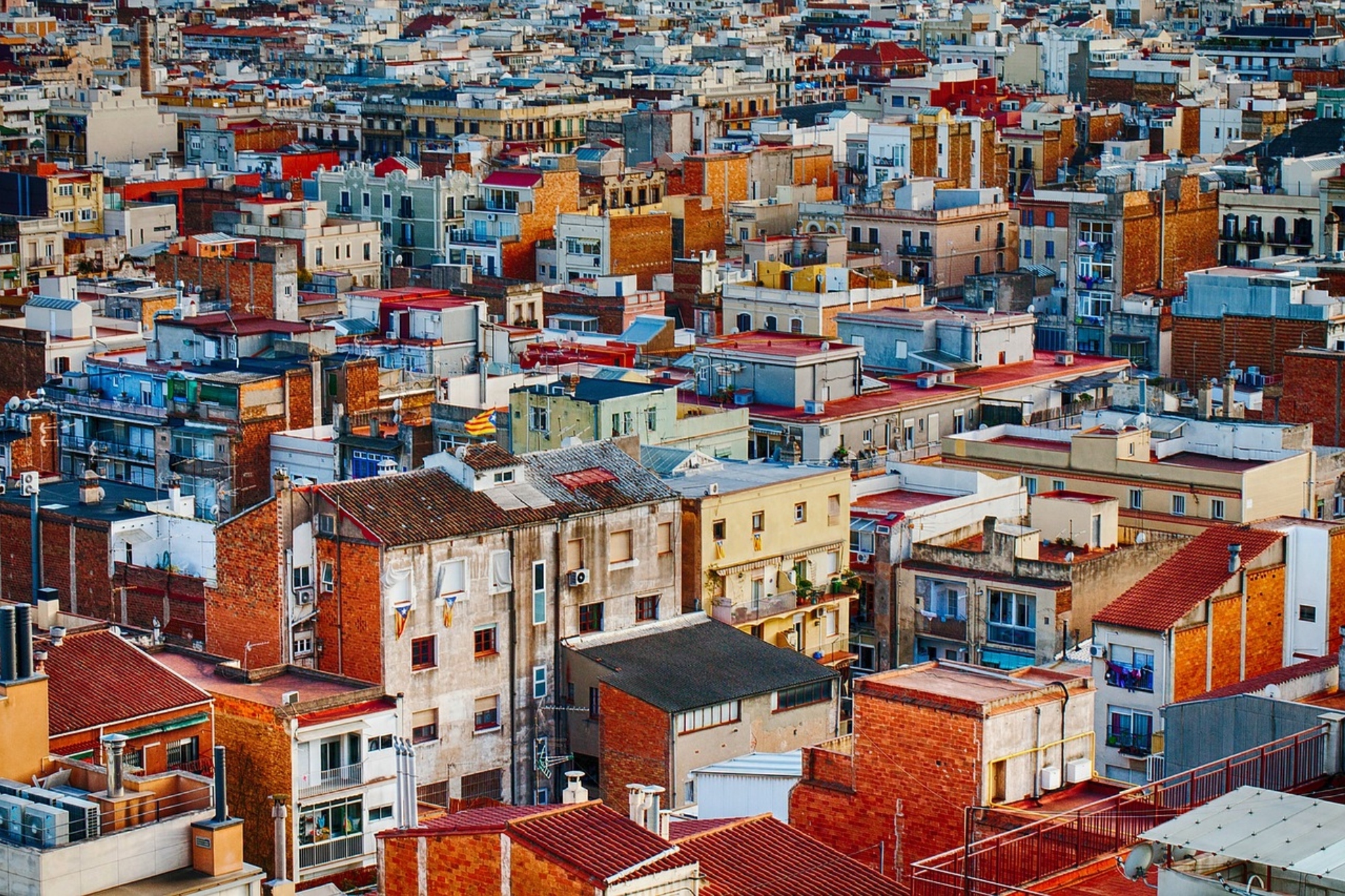 Los españoles hablan alto y claro sobre la vivienda: el 76% apoya que el Estado intervenga en el mercado