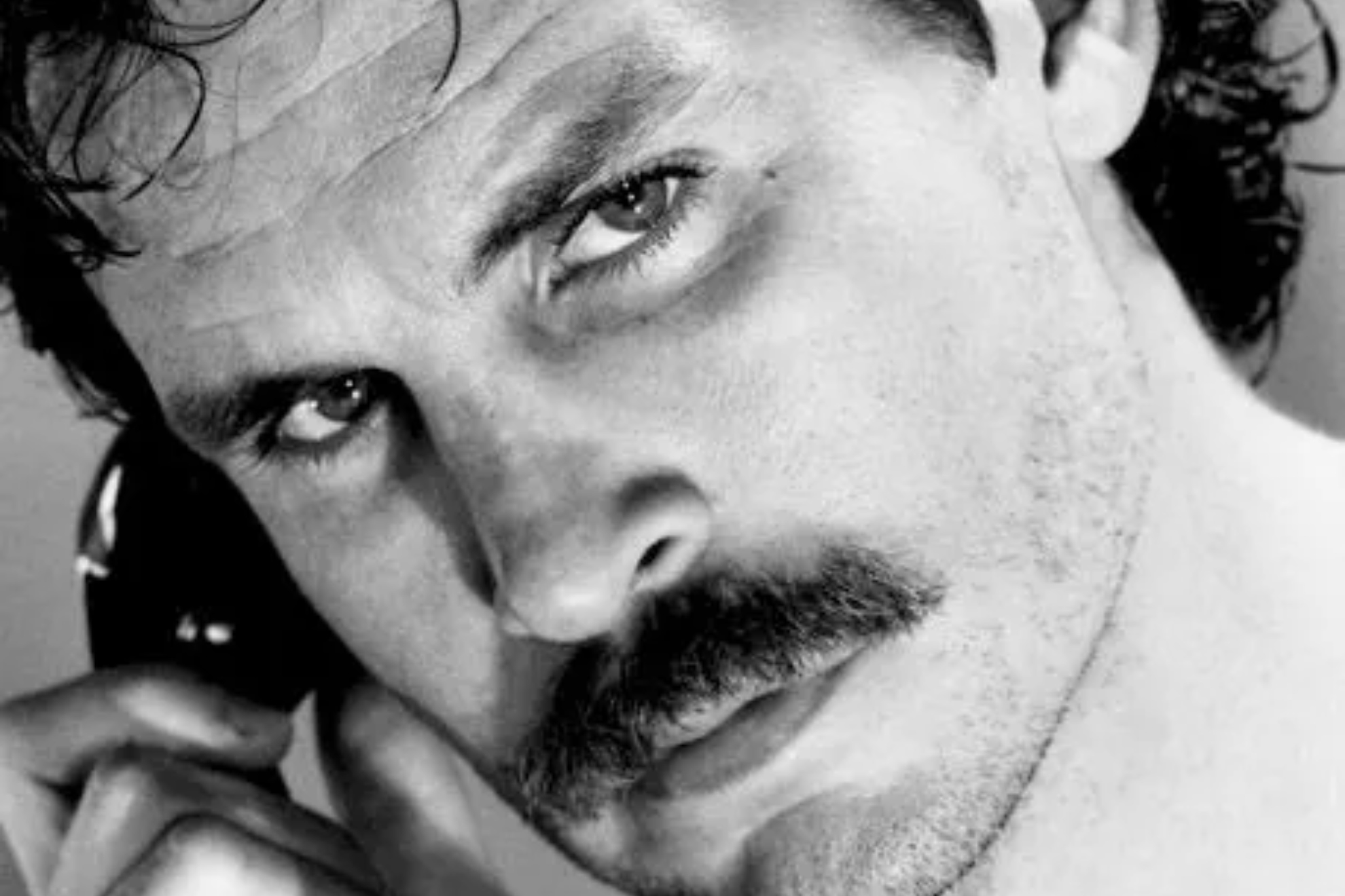 Muere Michael Kearns, actor que rompió el tabú de la homosexualidad en Hollywood y visibilizó el VIH, a los 76 años