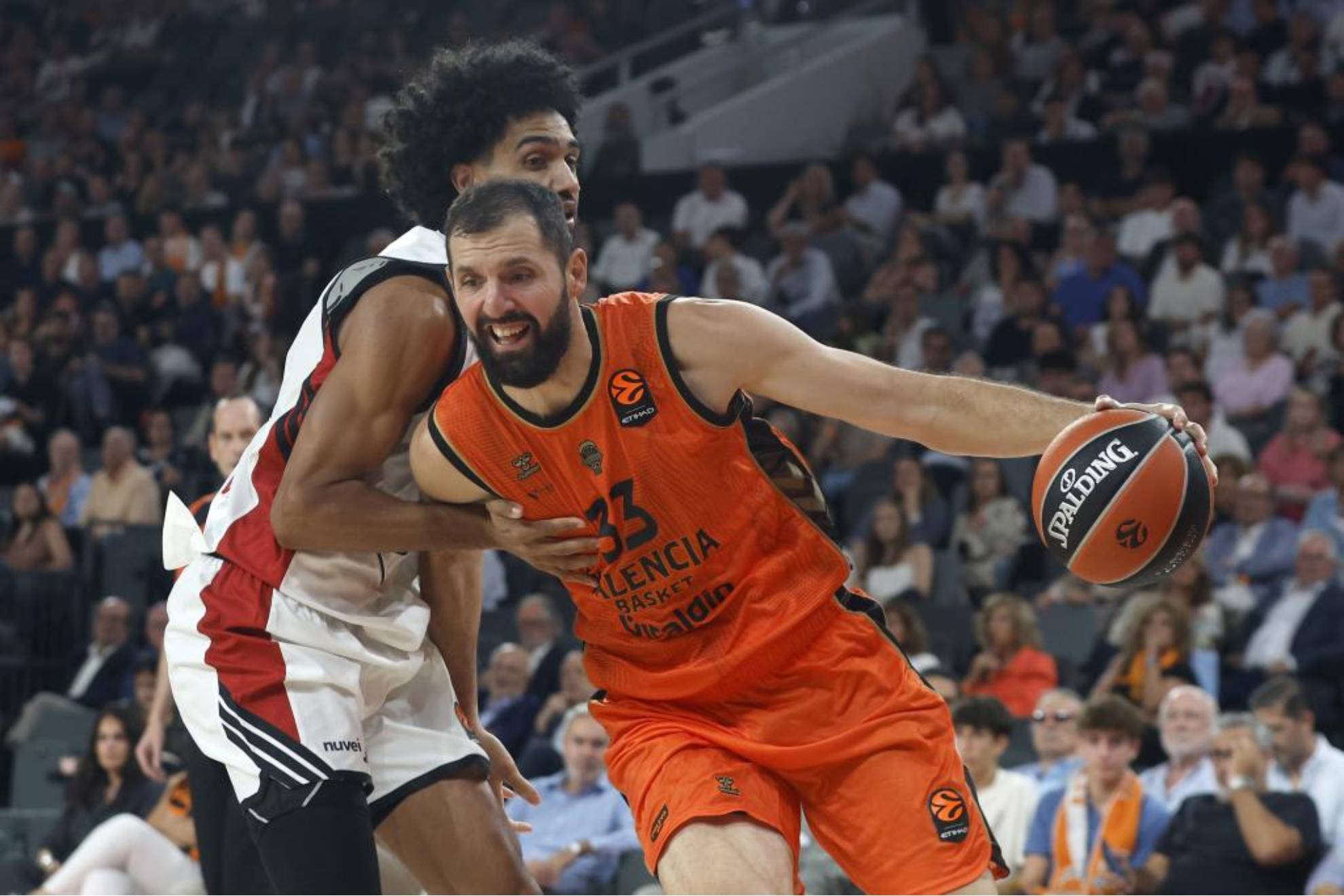 El Valencia Basket sigue en la cumbre: una reconstrucción obligada para que nada cambie