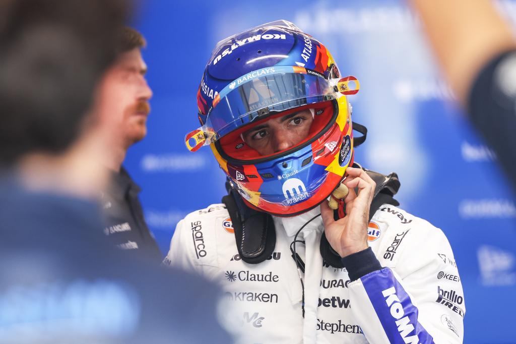 La FIA reconoce un "error humano" que afectó a varios coches, entre ellos Carlos Sainz