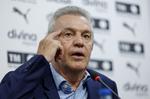 Javier Aguirre: “La gente está expectante a ver si este mexicano le da la vuelta al Valencia"