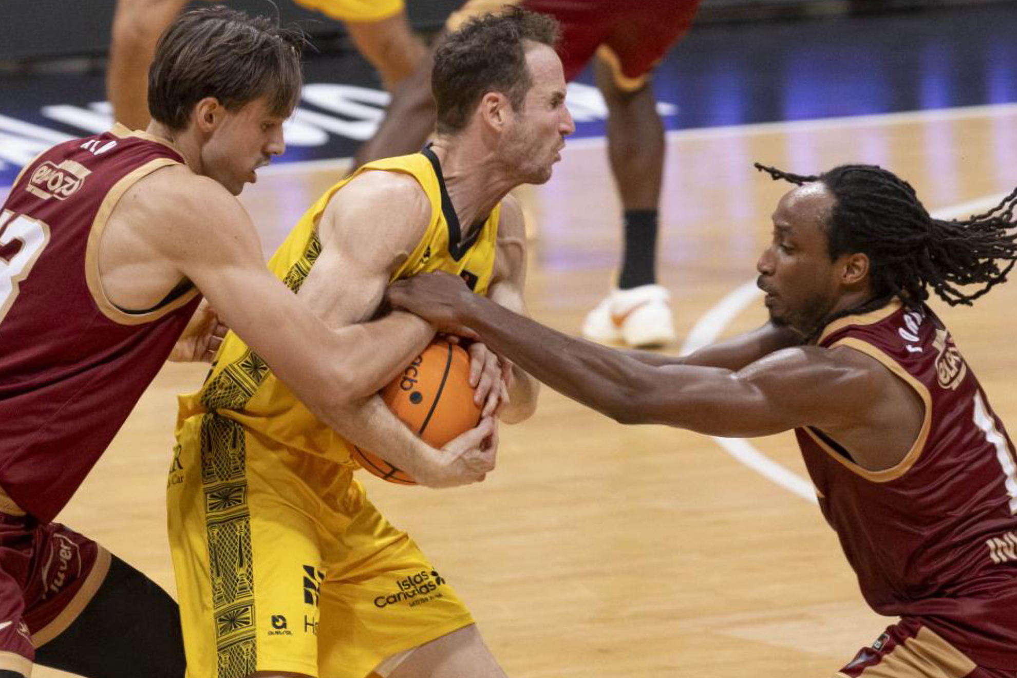 La Laguna se lleva el triunfo en otra lección magistral de Marcelinho