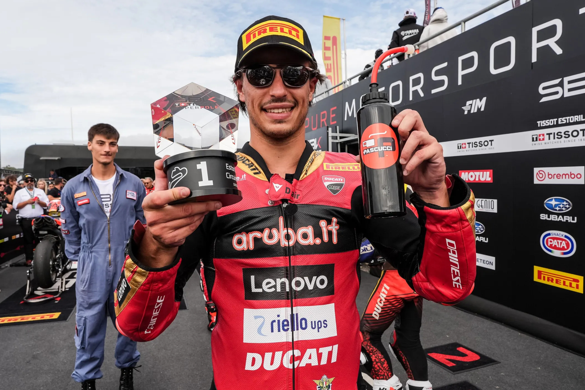 Bulega pulveriza el récord de Bautista al sumar 29 victorias este año