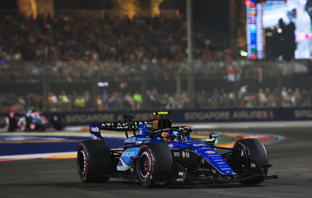 Sainz: "No sé qué pasa con la FIA, que nos está tocando todo lo feo"