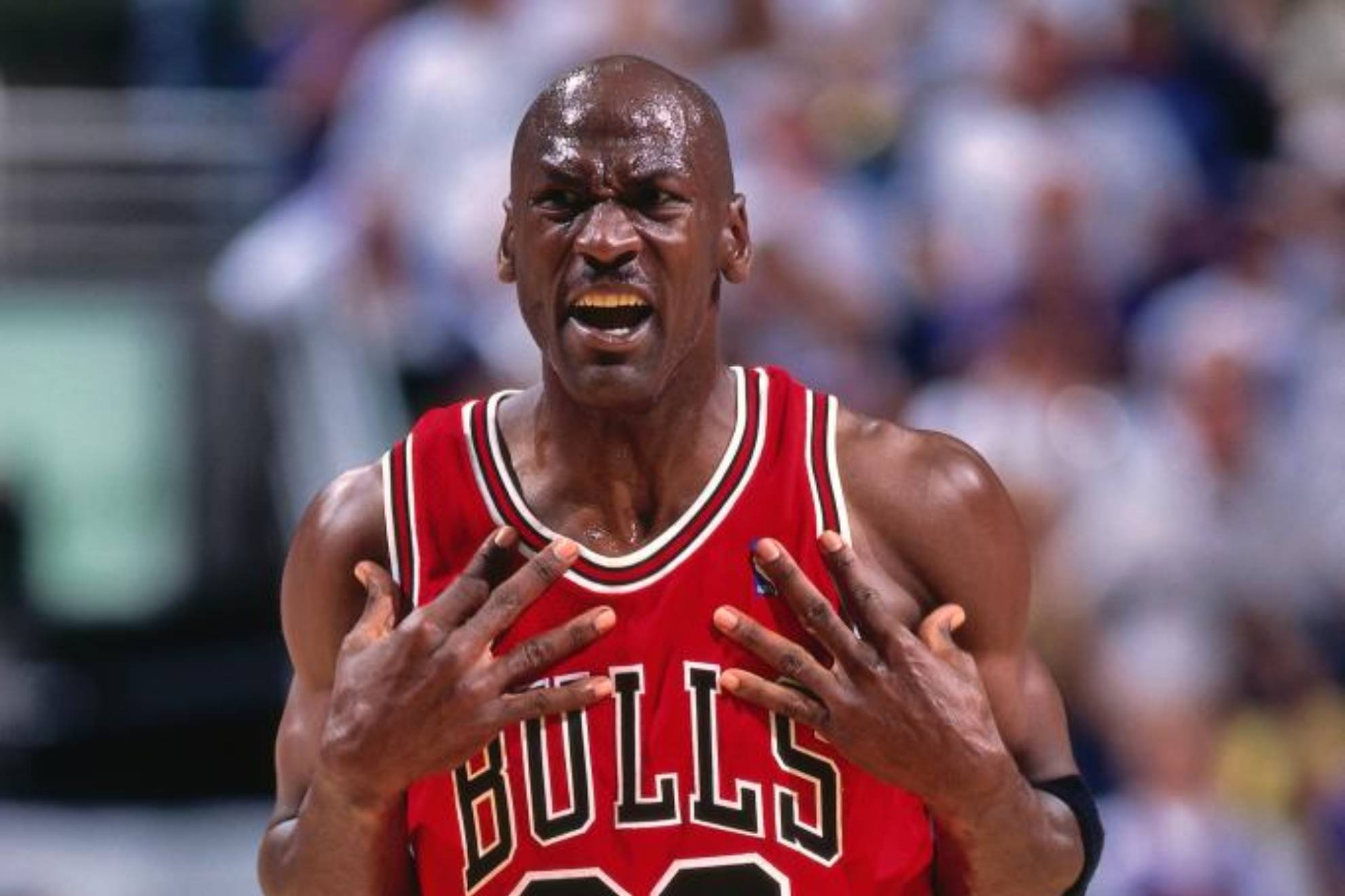 Michael Jordan rompe otro récord histórico: pagan 14 millones por una camiseta suya