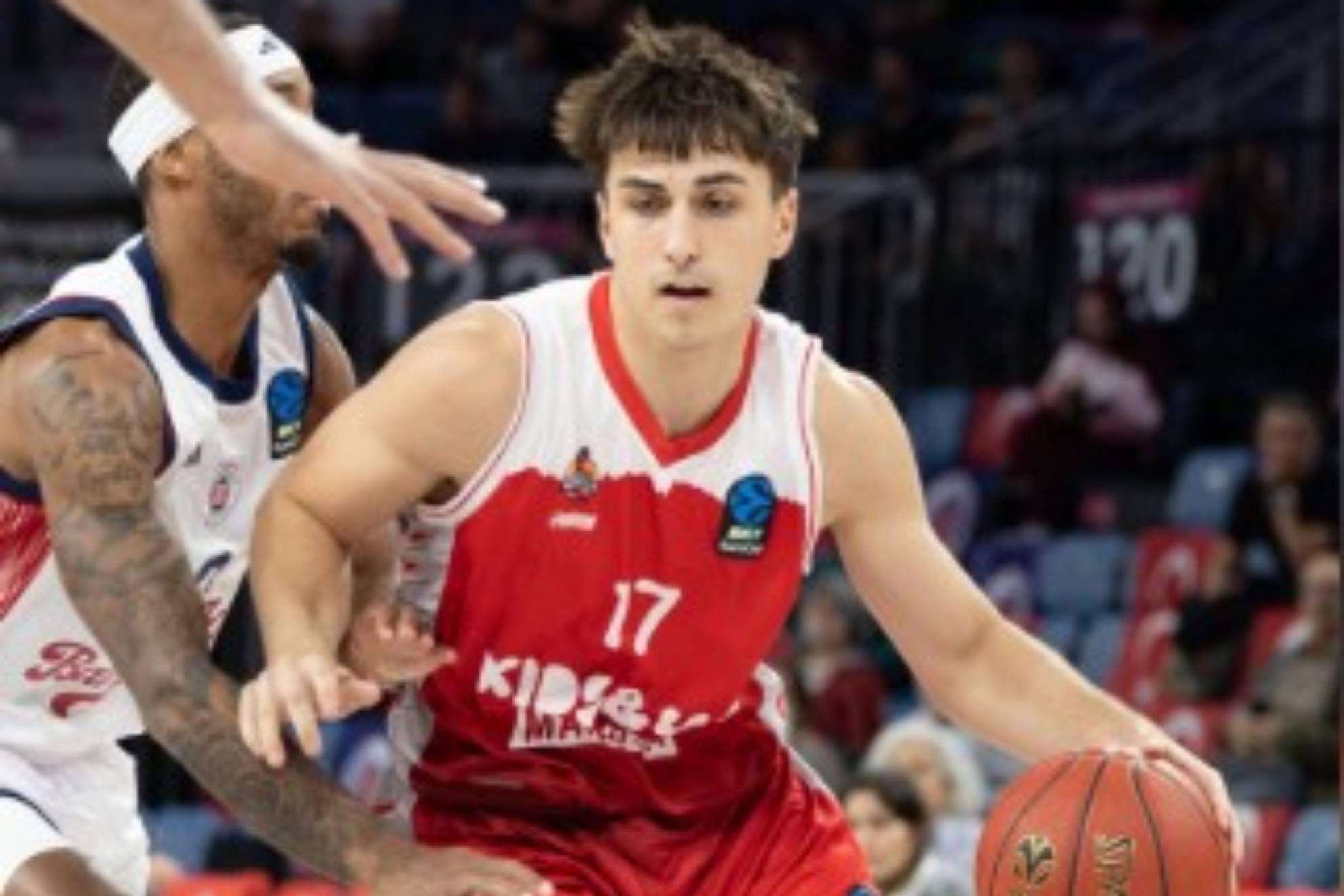 El Kids$Us Manresa cede ante el empuje del líder Bahcesehir (100-88)