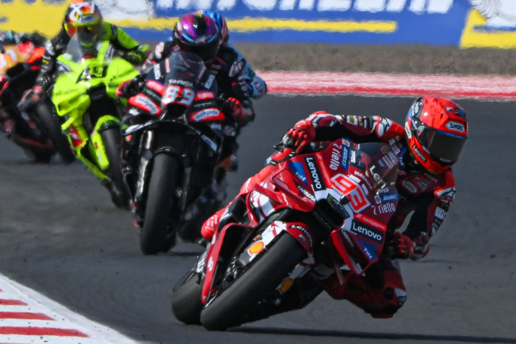 Álex Márquez pone a Marc en lo peor: "Tendrá que hacer esos malabares..."