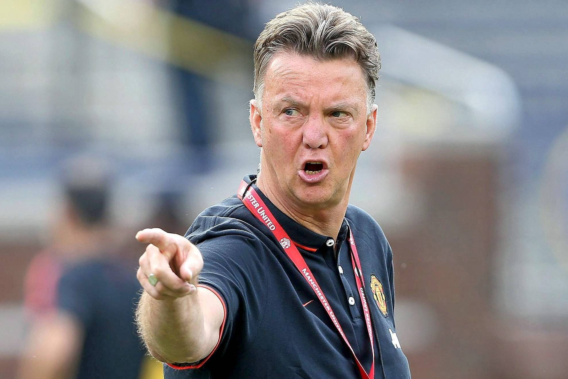 Van Gaal acusa al Manchester City y sus 114 trampas de su "sufrimiento"
