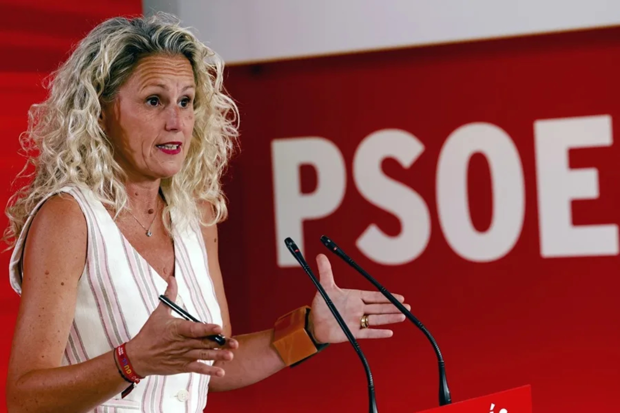 Dimite Montse Mínguez, portavoz del PSOE, tras las críticas de la oposición hacia su pareja por sus negocios inmobiliarios