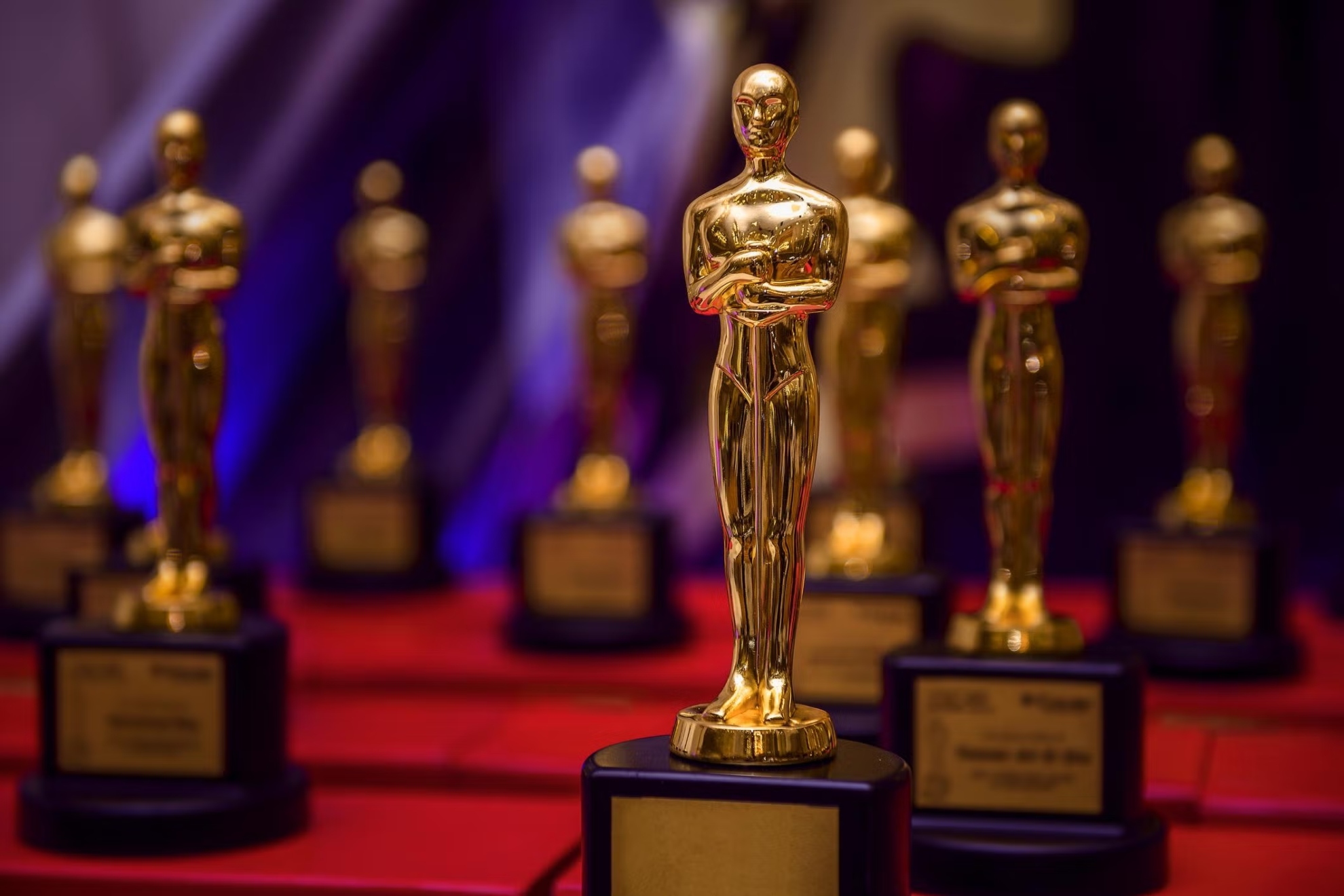 Pedro Torrijos, escritor, no confía en 'La bola negra' y pronostica la sorpresa de los Oscar: "Va a ganar hasta el de Mejor Actriz de Reparto"