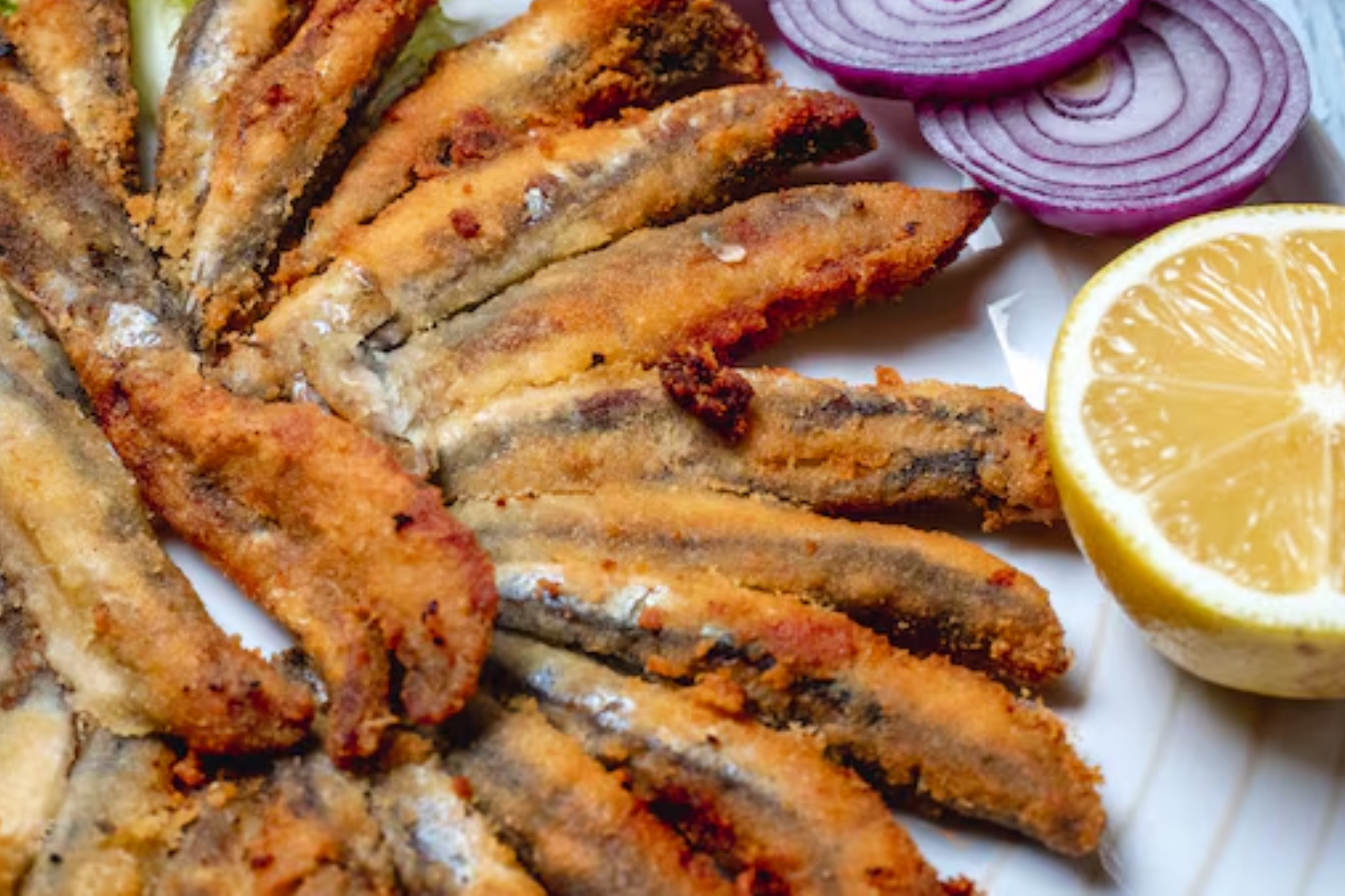 Dani García, chef malagueño, desvela el truco para hacer los mejores boquerones fritos: "No está en el limón"