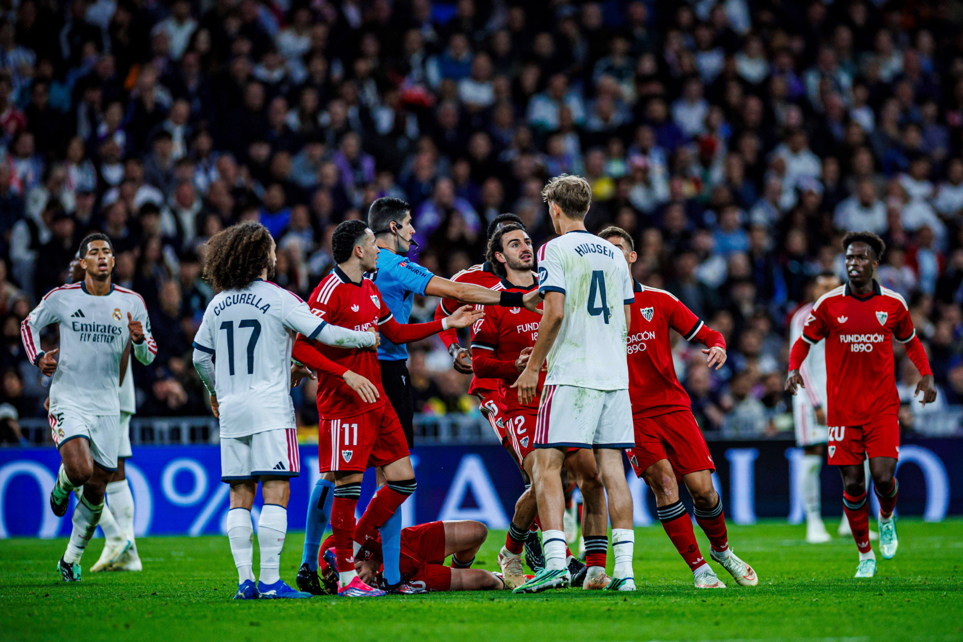 لجنة الحكام تعترف بأخطاء مواجهة ريال مدريد وتبرر قرارات تقنية الفيديو