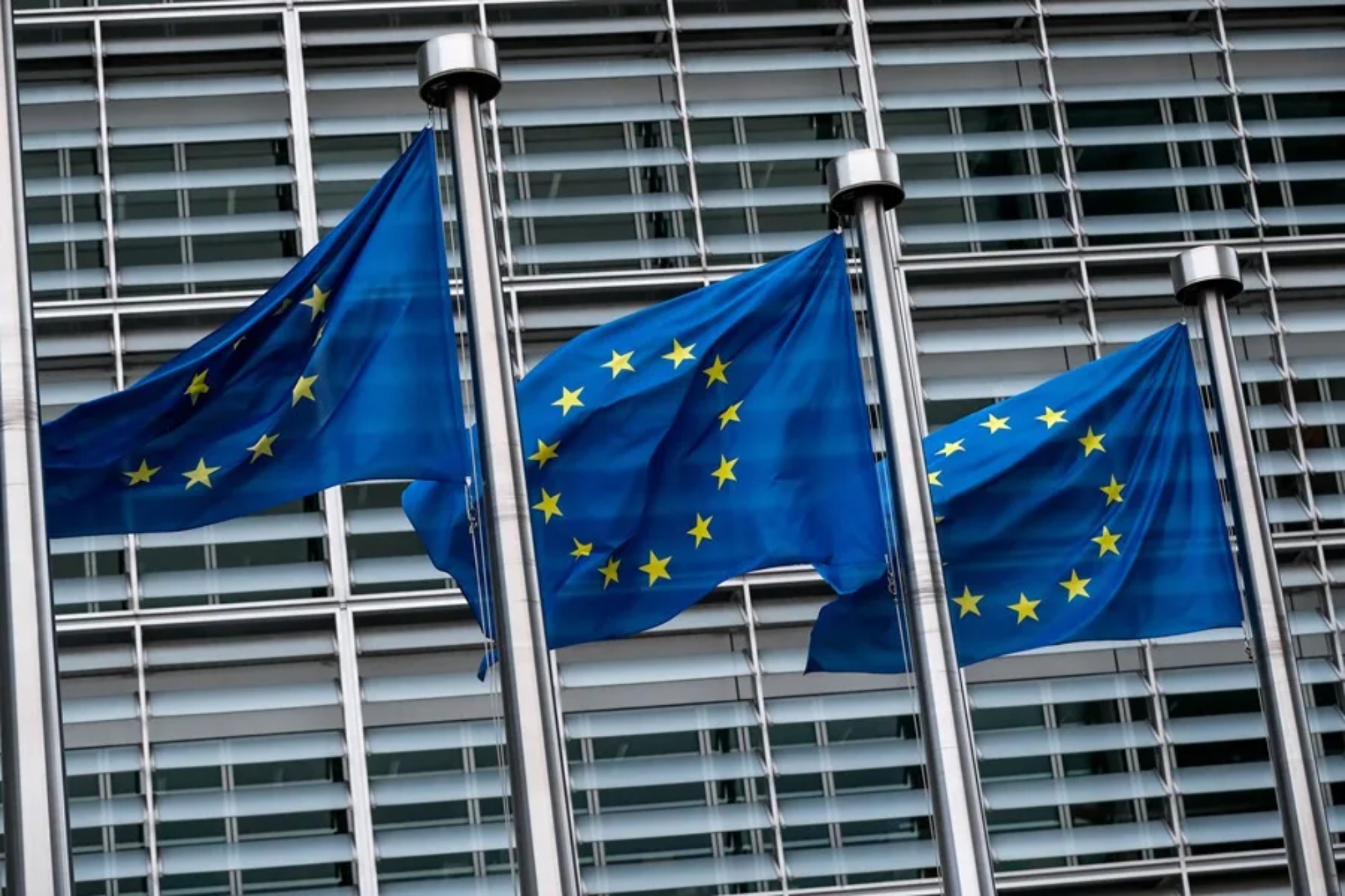 Europa prepara una reserva estratégica de tierras raras para dejar de depender de China y EEUU