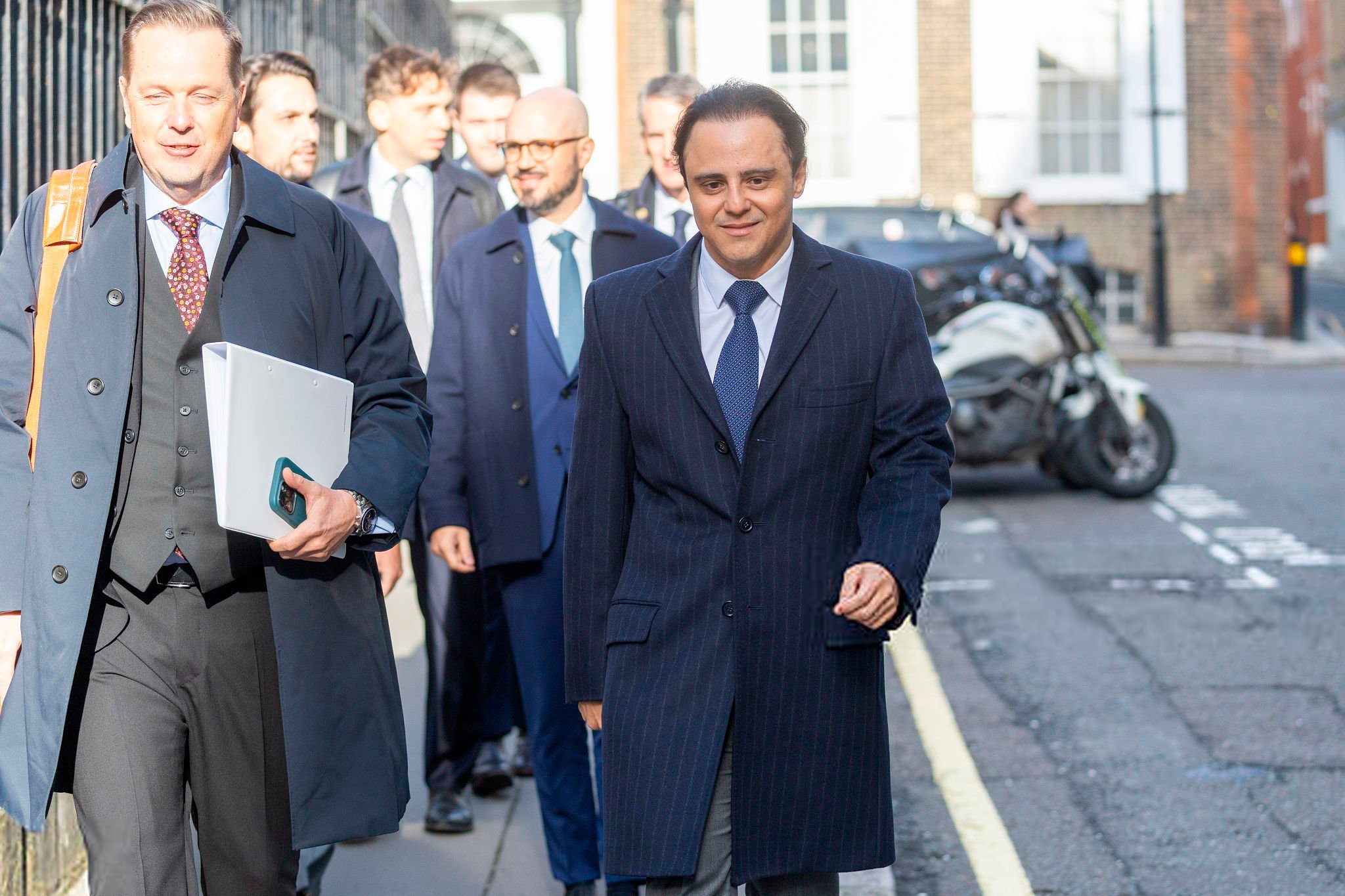 Se fija la fecha para saber si habrá juicio, en el que Felipe Massa reclamará 76 millones