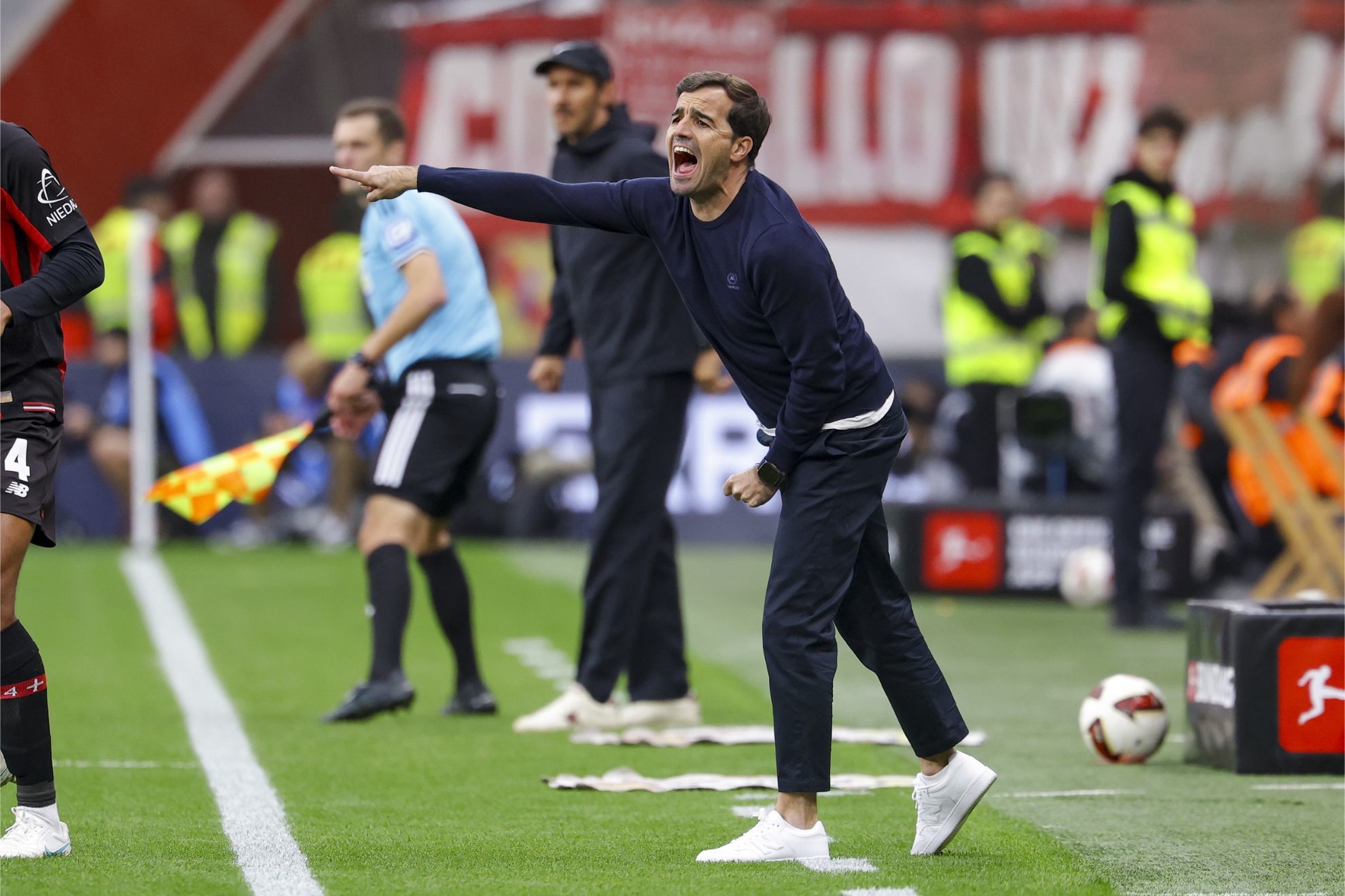 Carles Martínez 'revive' al Leverkusen 'invencible' de Xabi Alonso: "En todas las competiciones aspiramos alto"