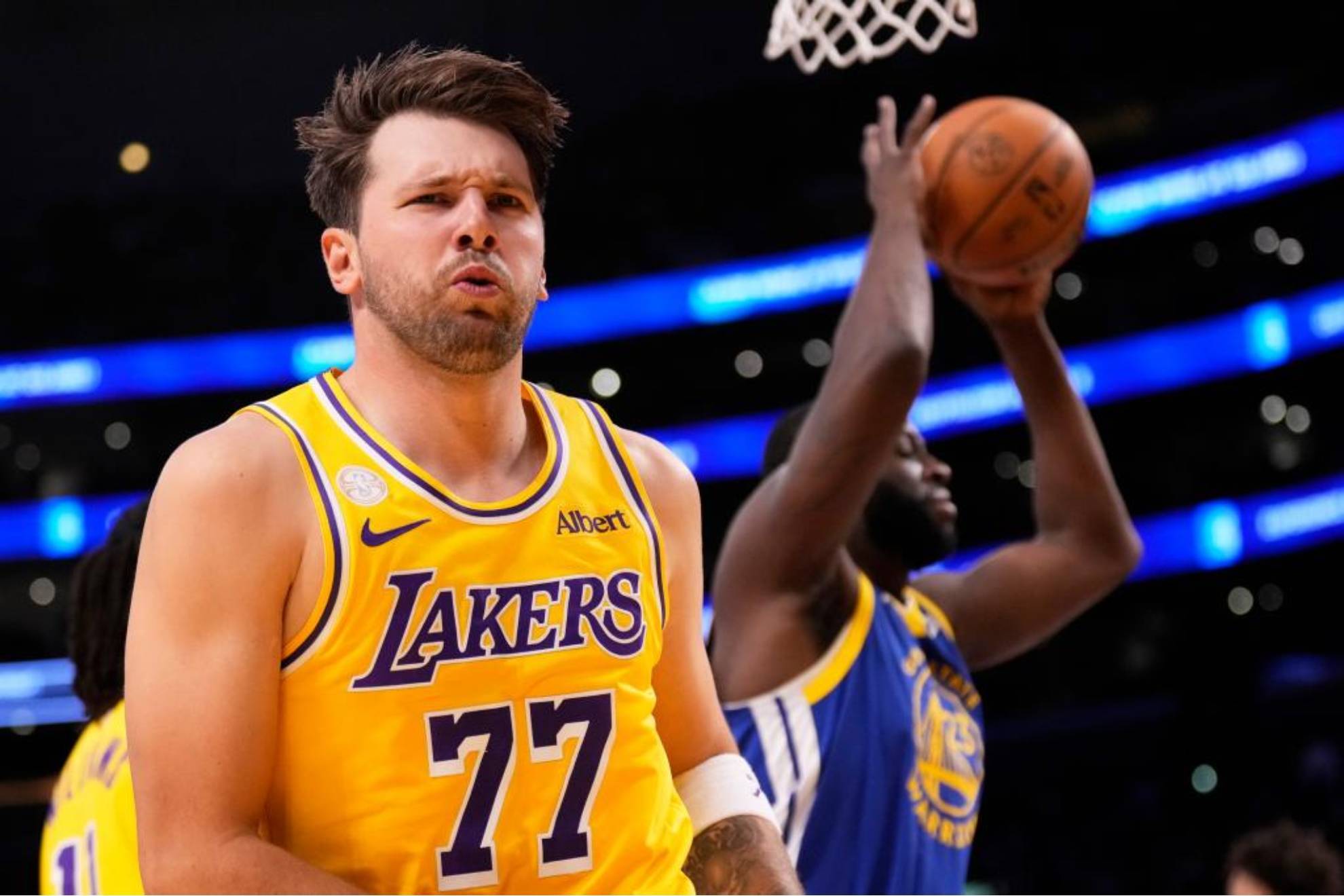 Doncic cumple una promesa en su estreno: "Les daremos todo lo que tenemos, cada noche"