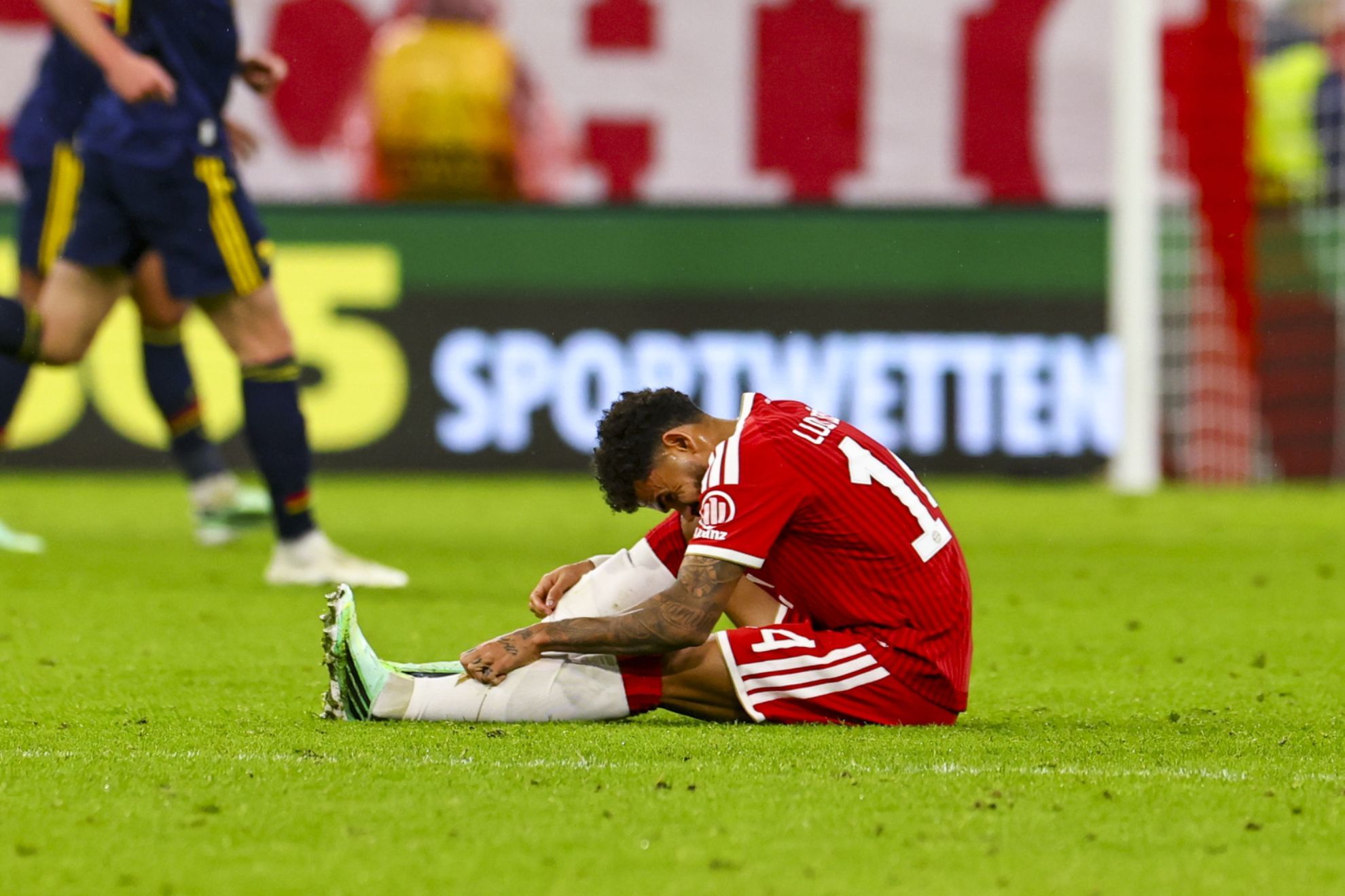 Duro golpe para el Bayern con Luis Díaz... que celebran en el Atlético