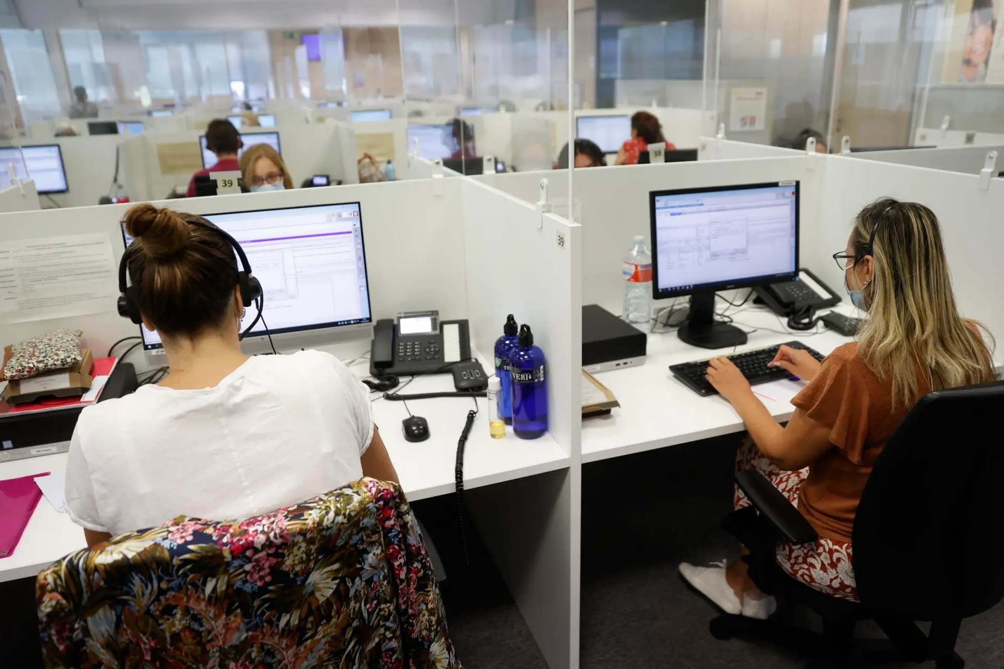 La teleasistencia se convierte en derecho universal y la Dependencia recortará los plazos de resolución a la mitad
