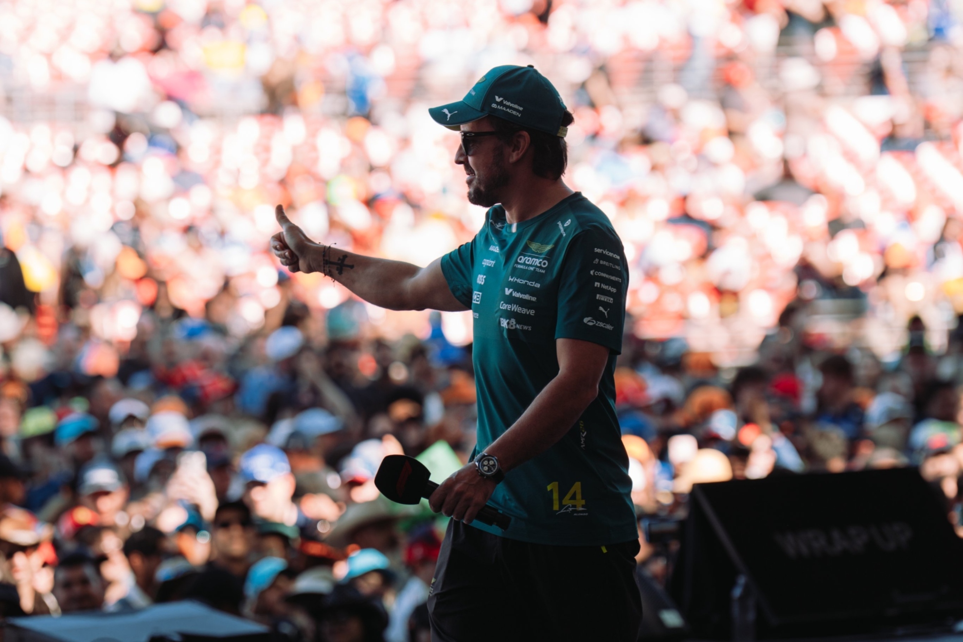 Tres sanciones despejan el camino de Alonso y Sainz