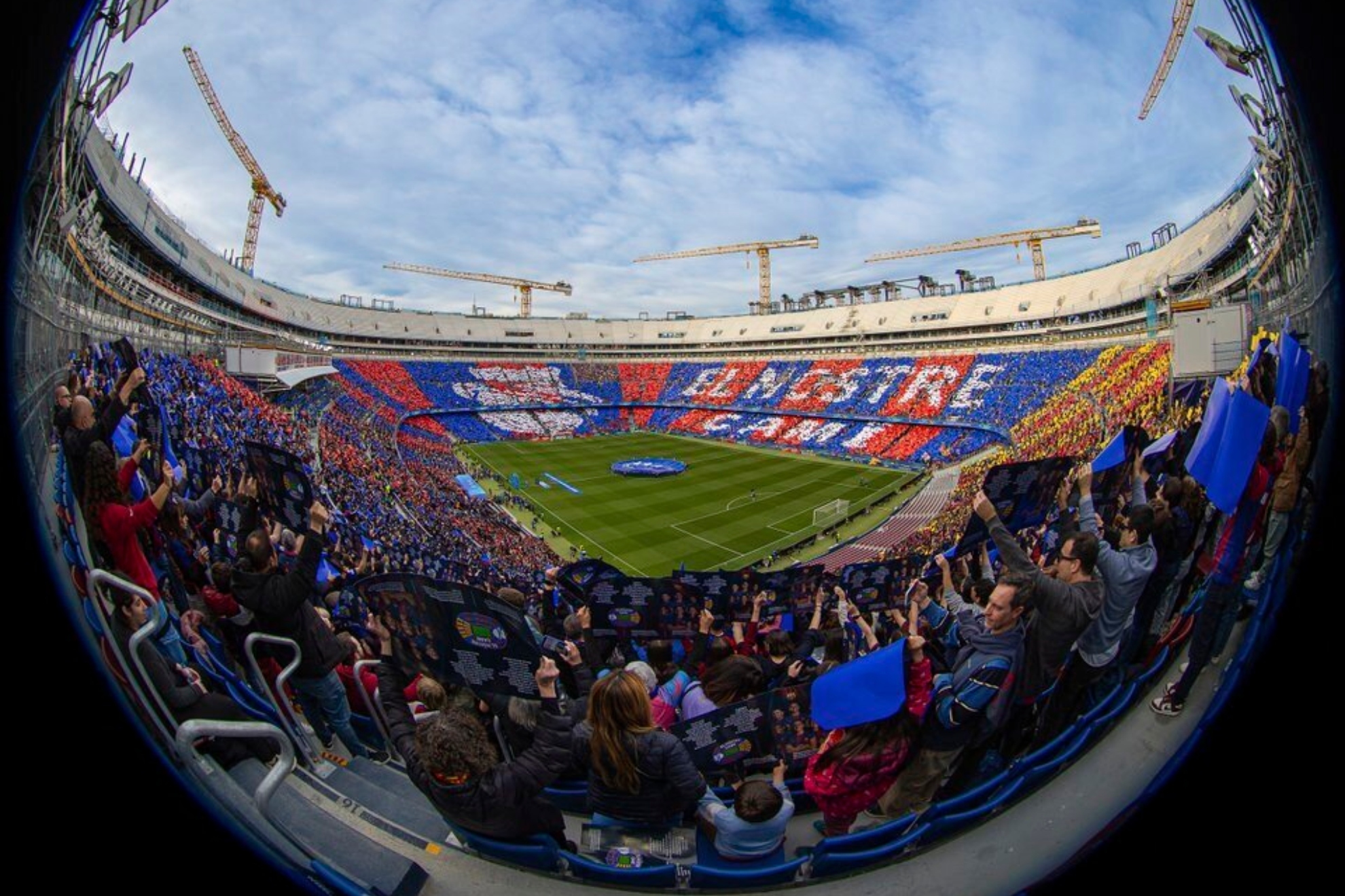 أسعار تذاكر الكلاسيكو تثير الدهشة في برشلونة