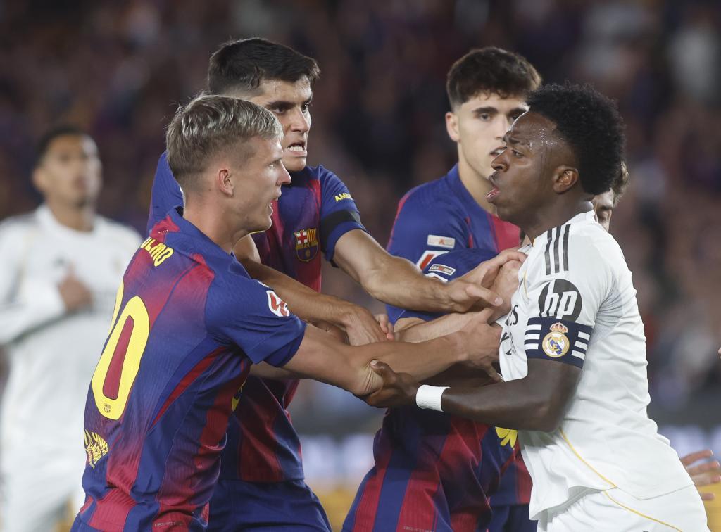 رسالتان لفينيكوس إلى برشلونة بعد الكلاسيكو