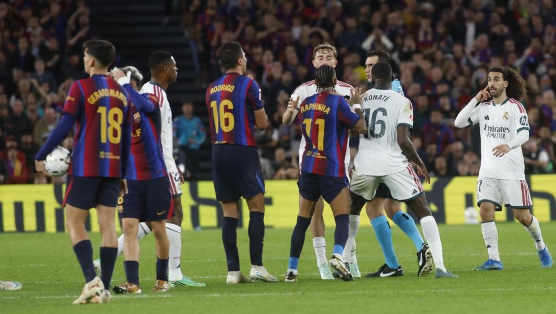 بيبي براسين يحلل كلاسيكو الدوري الإسباني ويؤكد ولادة برشلونة الحقيقي هذا الموسم