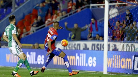 Deyverson protagoniza la pifia del a�o