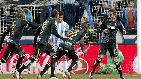 El Granada empata con dos goles calcados