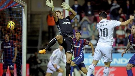 James busca despegar en Ipur�a