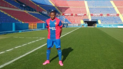 Presentaci�n de Mauricio Cuero con el Levante