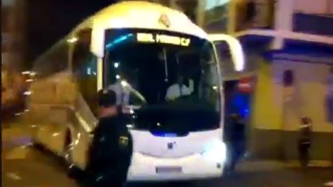 Pitos en la llegada del Madrid a Villarreal