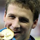 Lochte bate el primer r�cord del mundo sin ba�ador impermeable