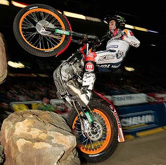 Toni Bou en acci�n en Sheffield