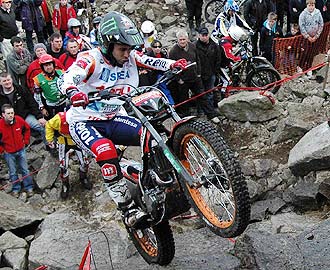 Toni Bou en acci�n en el Trial de Irlanda.