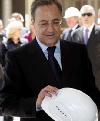 Florentino P�rez, en su visita al nuevo hospital La Fe de Valencia.