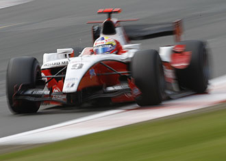 Maldonado, rumbo hacia la victoria en Silverstone.