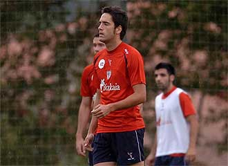 I�igo V�lez durante un entrenamiento.