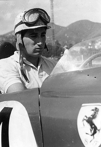 Portago durante un Gran Premio con Ferrari