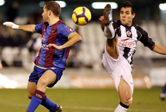 El Levante se juega mucho ante el Castell�n