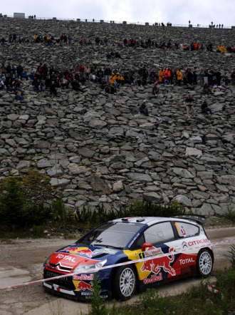 Loeb, a los mandos de su Citro�n en Bulgaria
