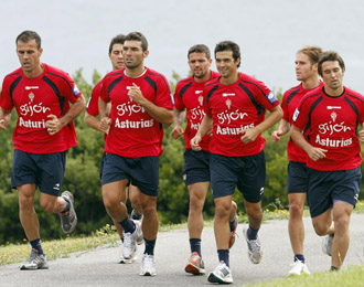 La plantilla del Sporting se ejercita en esta pretemporada