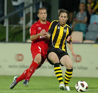 El Sporting no pudo con el Barakaldo.