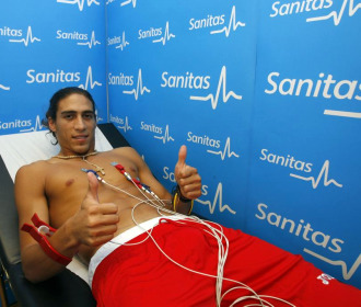 C�ceres pas� el reconocimiento m�dico con el Sevilla.