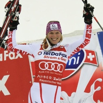 Schild celebra la victoria en Zwiesel (Alemania)