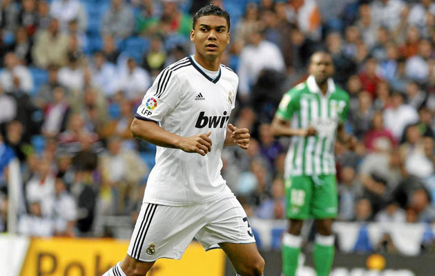 El Madrid compra a Casemiro y lo sube al primer equipo