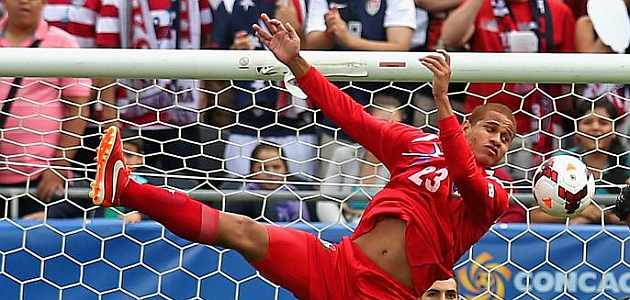 El M�laga apuesta por el central paname�o Chen